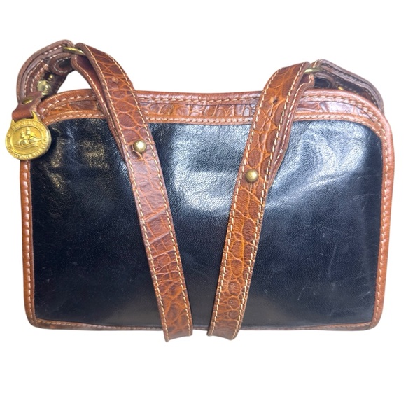 Sold - Picture 2 of 9